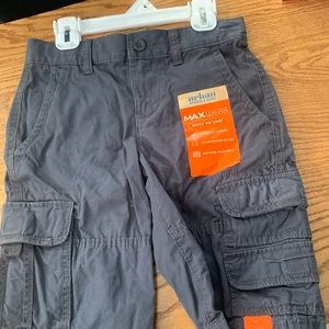 Boys Urban Pipeline black cargo shorts